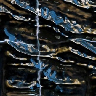 Liquidize - Frozen lightning bolt holding liquid chaos and symbiosis with water, Dresden, Germany, 2024